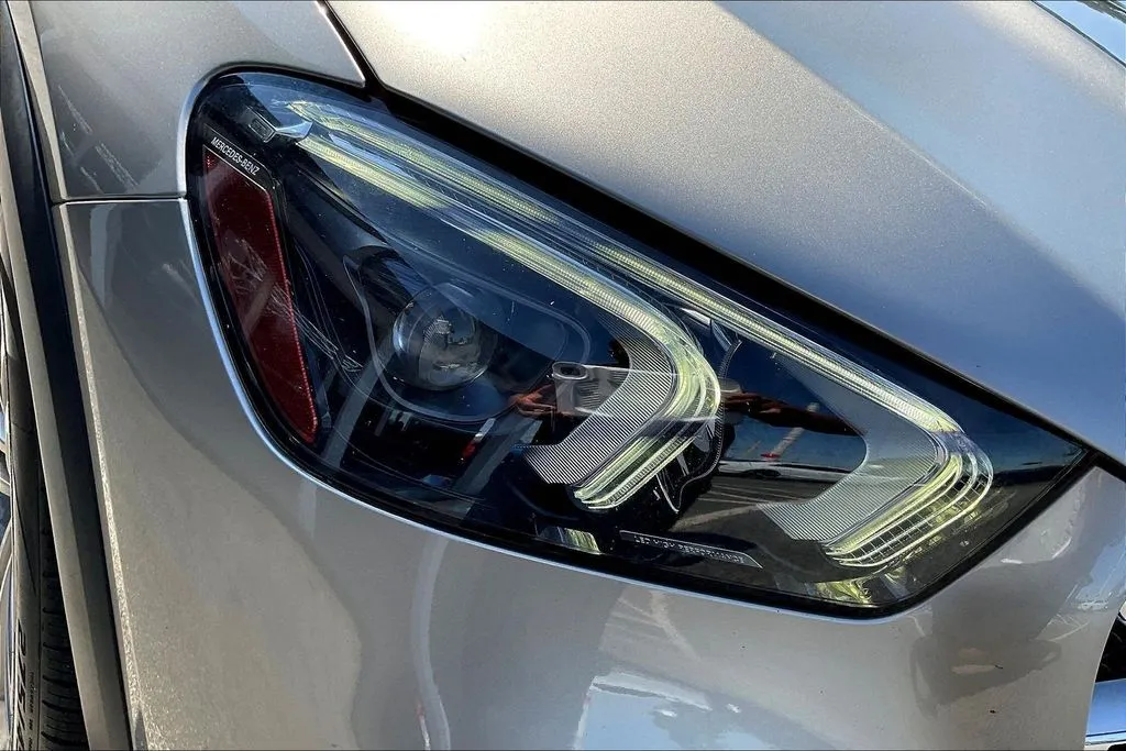 Mercedes-Benz GLE photo 28