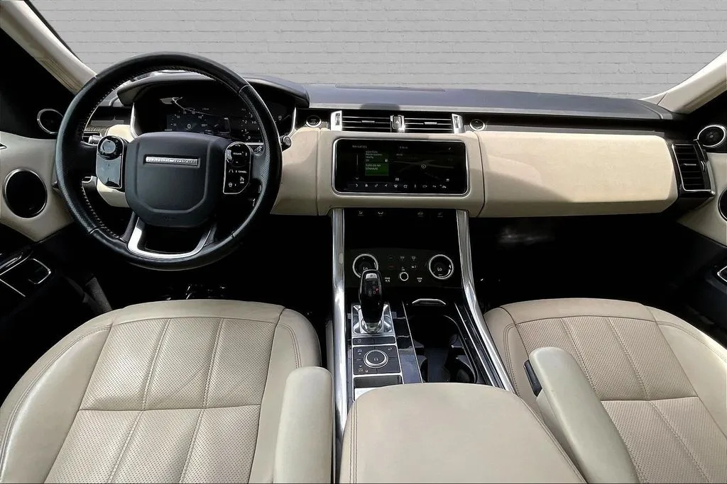 Land Rover Range Rover Sport photo 7