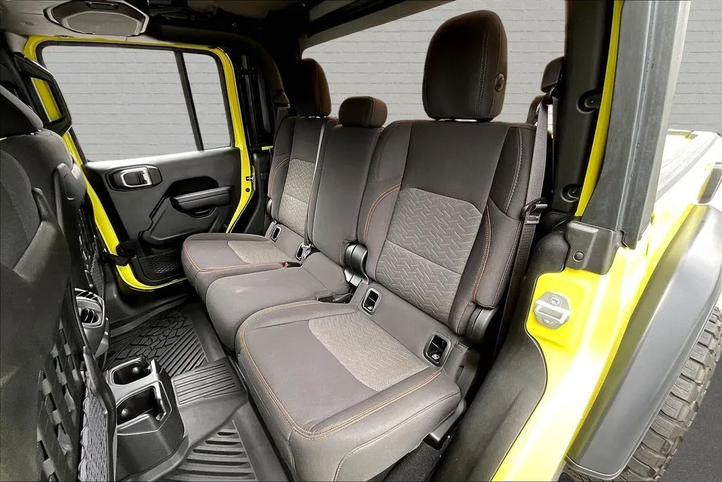 Jeep Gladiator photo 22