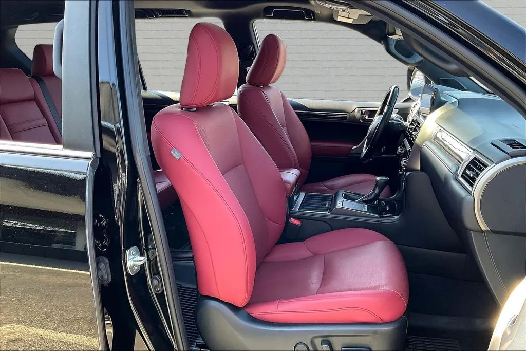 Lexus GX photo 29