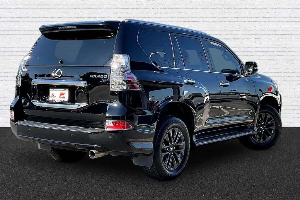 Lexus GX photo 6