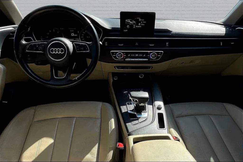 Audi A4 photo 6
