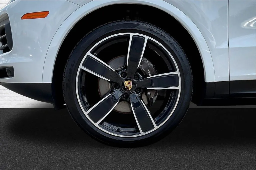 Porsche Cayenne E-Hybrid photo 31