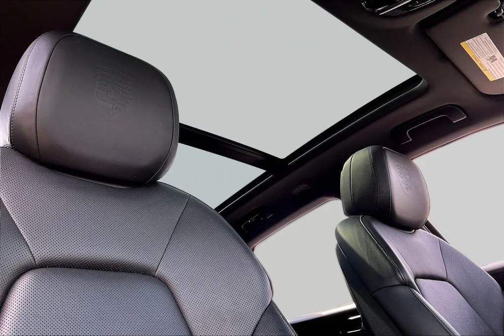Porsche Cayenne E-Hybrid photo 26