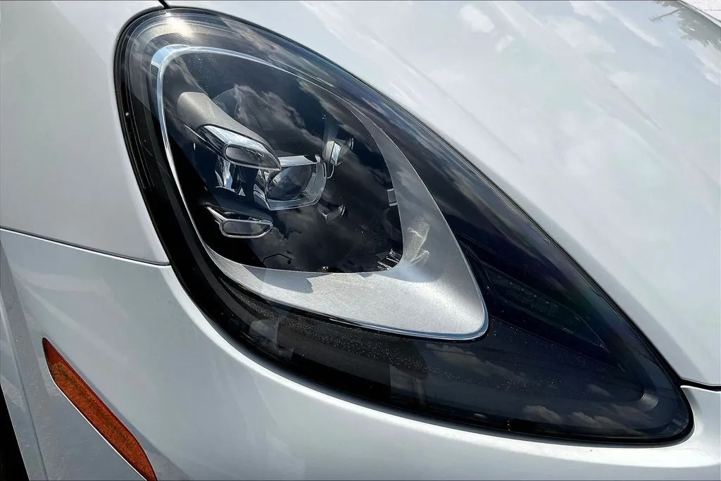 Porsche Cayenne E-Hybrid photo 29