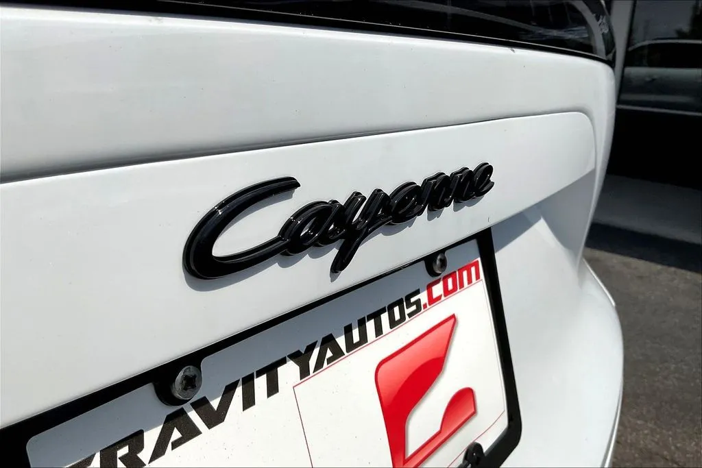 Porsche Cayenne E-Hybrid photo 23