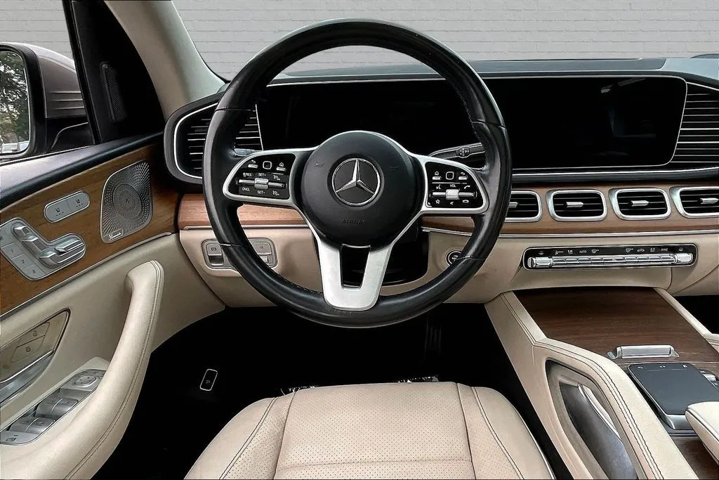 Mercedes-Benz GLE photo 8