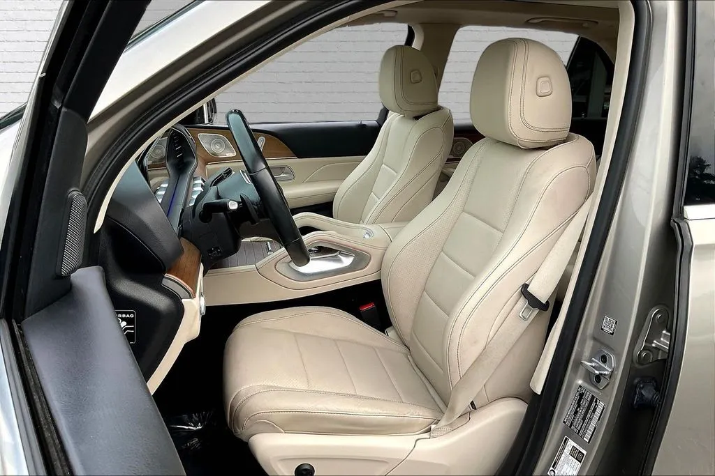Mercedes-Benz GLE photo 20