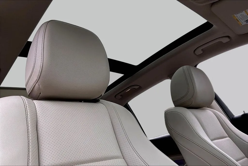 Mercedes-Benz GLE photo 26
