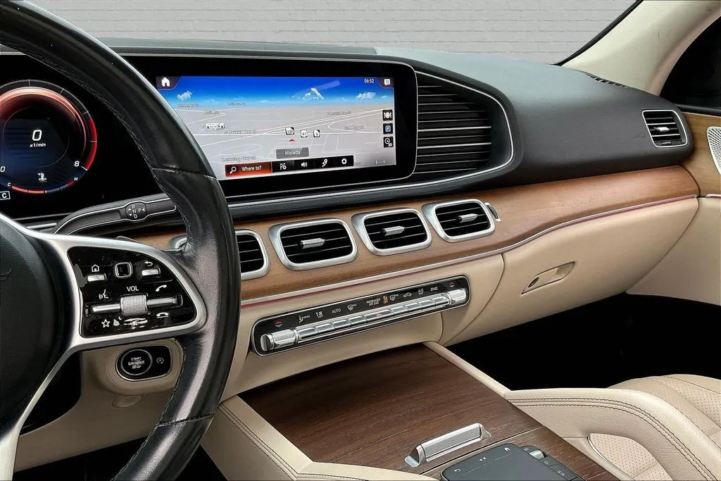 Mercedes-Benz GLE photo 9
