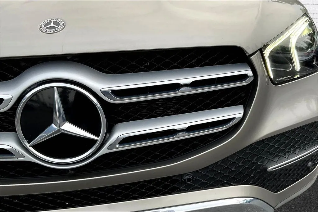 Mercedes-Benz GLE photo 30