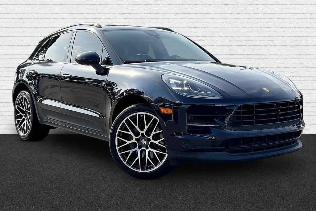 Porsche Macan photo 3
