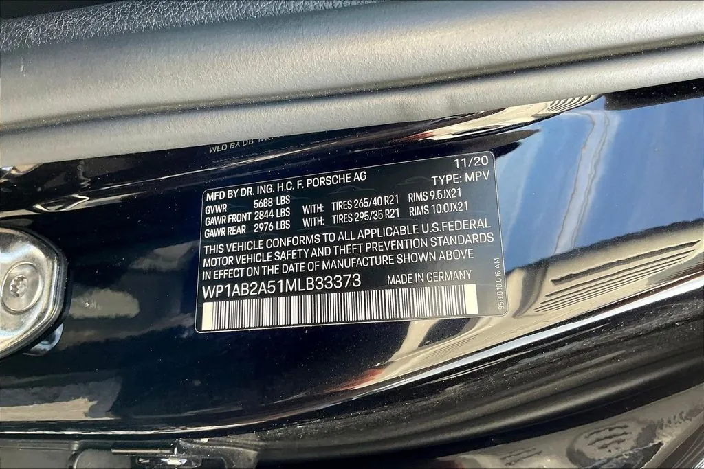 Porsche Macan photo 16