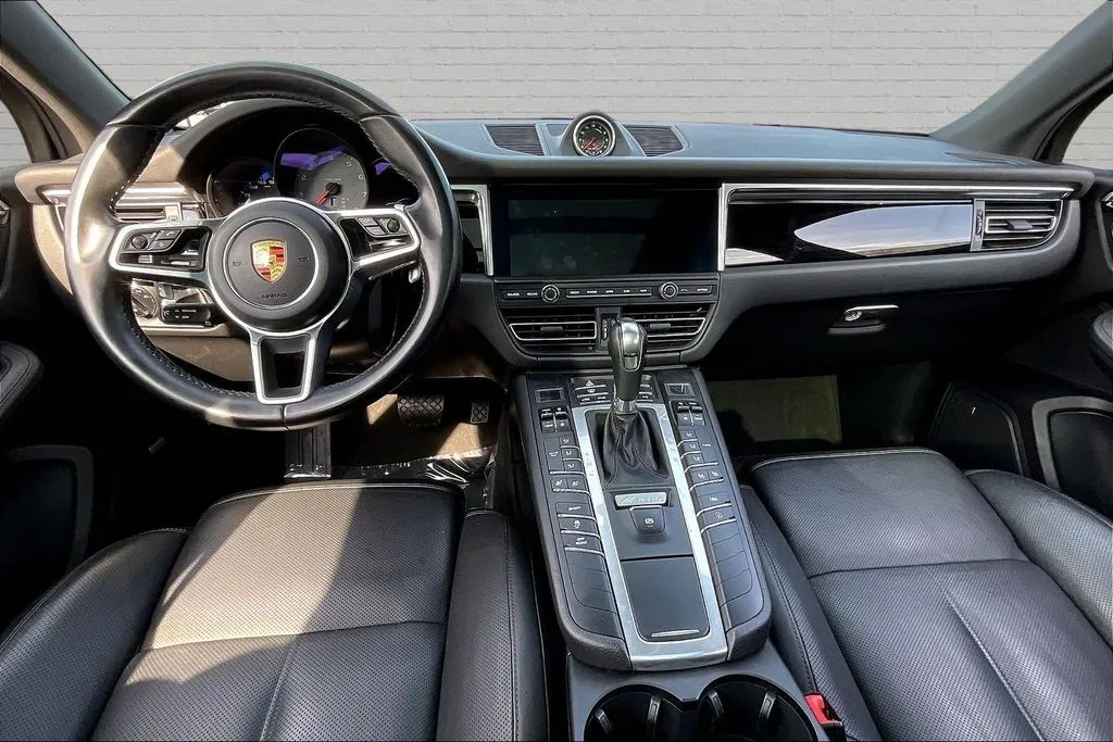 Porsche Macan photo 7