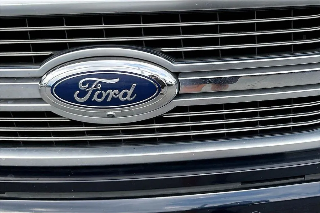 Ford F-150 photo 31