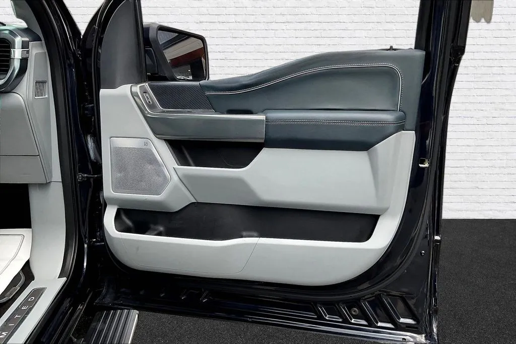 Ford F-150 photo 28