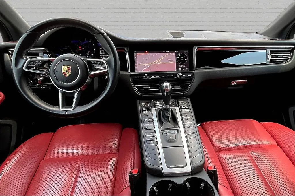 Porsche Macan photo 7