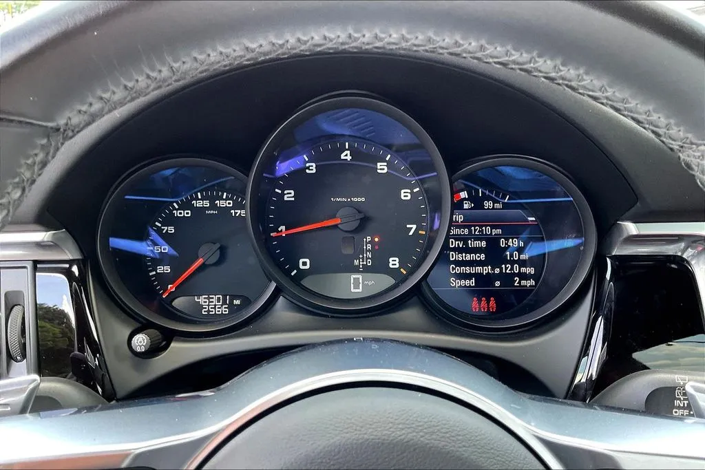 Porsche Macan photo 13