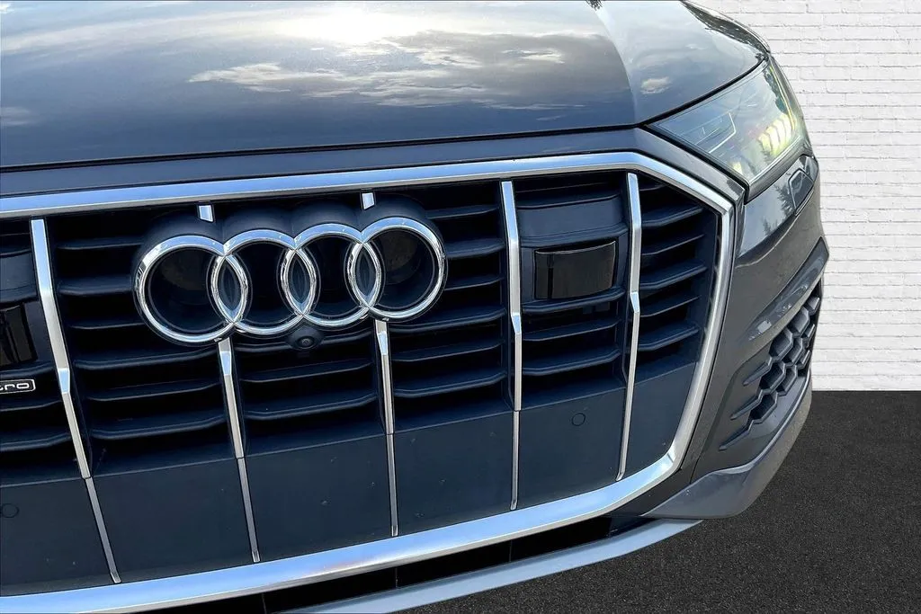 Audi Q7 photo 30