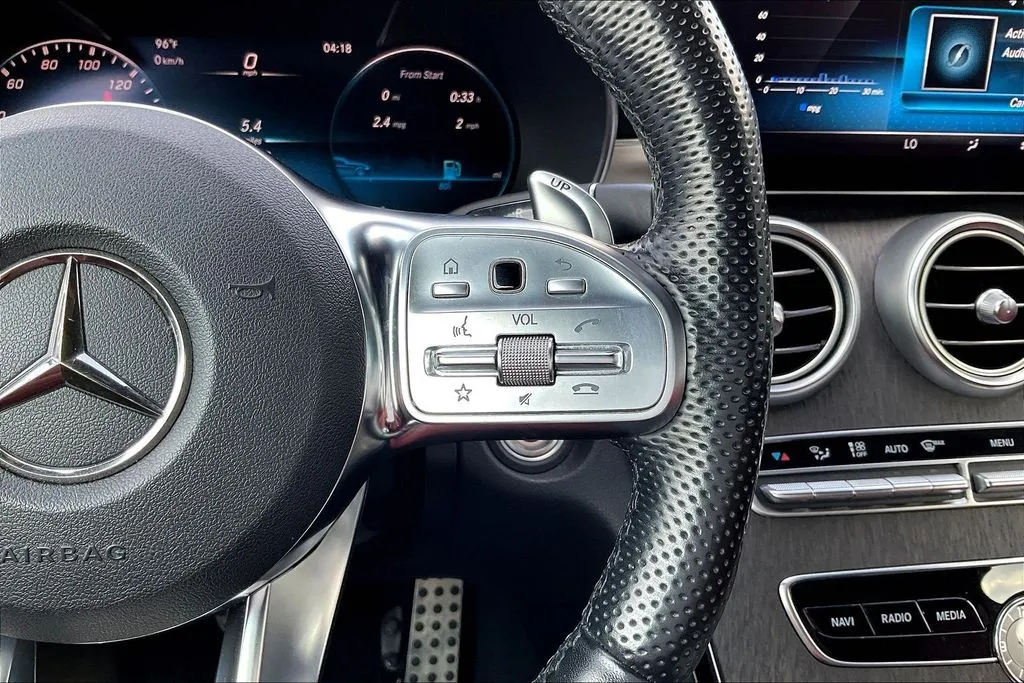 Mercedes-Benz C-Class photo 12