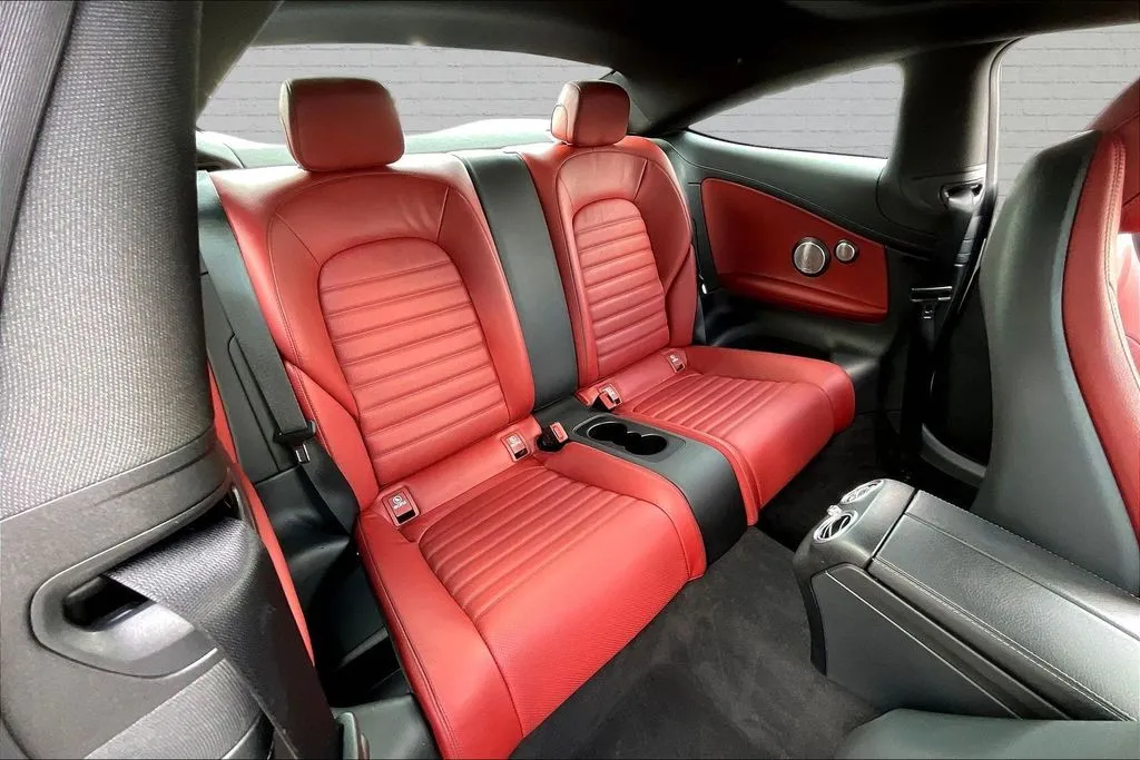 Mercedes-Benz C-Class photo 24