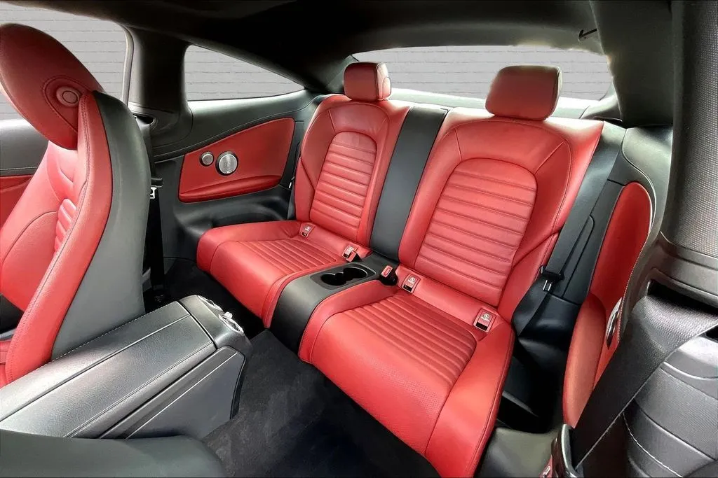 Mercedes-Benz C-Class photo 21