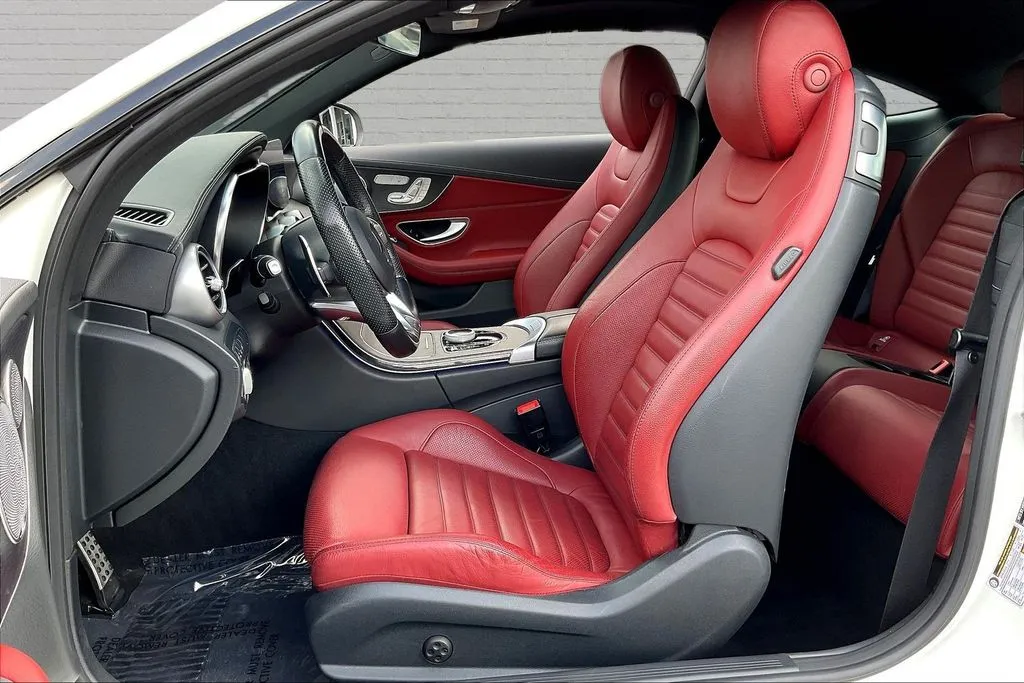 Mercedes-Benz C-Class photo 20