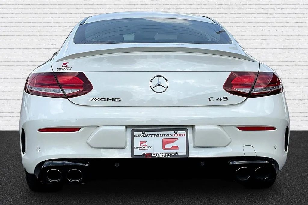 Mercedes-Benz C-Class photo 5