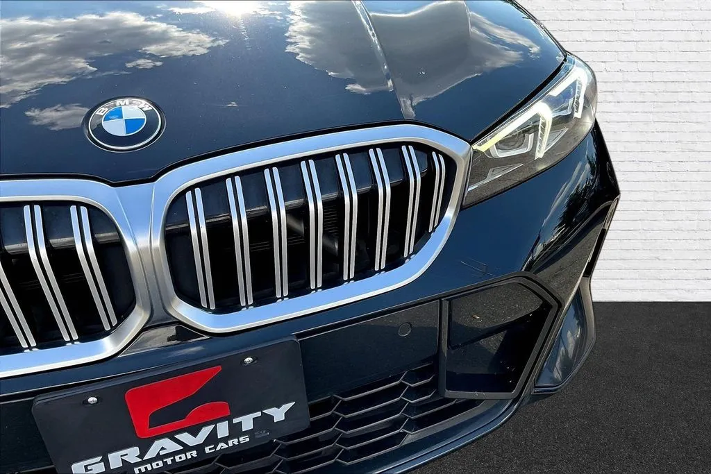 BMW 3 Series photo 30