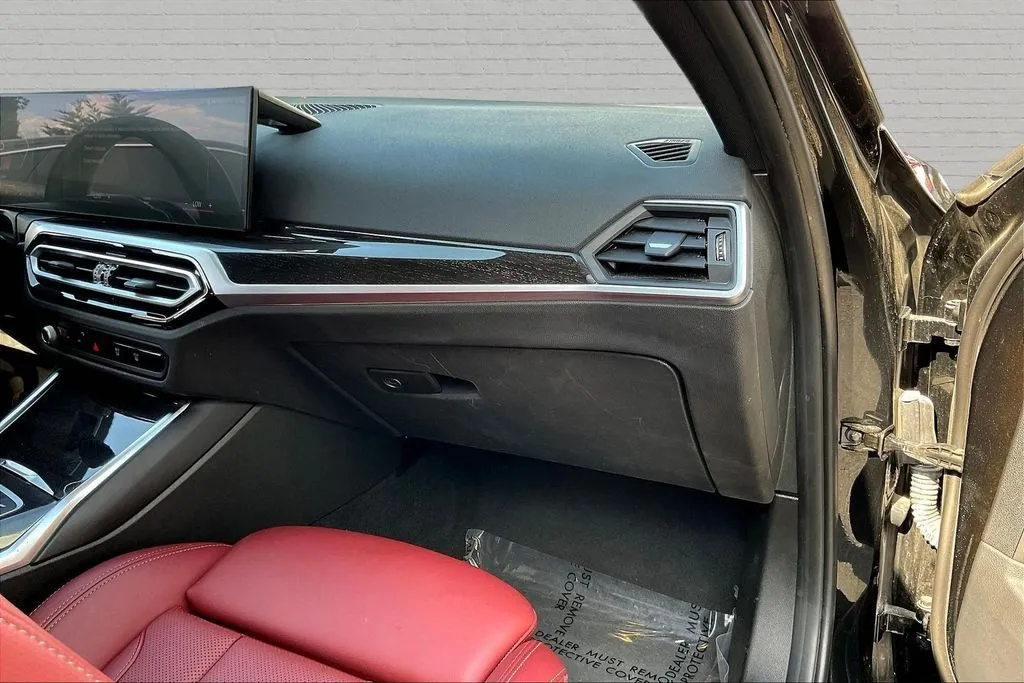 BMW 3 Series photo 25