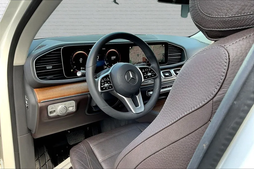 Mercedes-Benz GLE photo 15