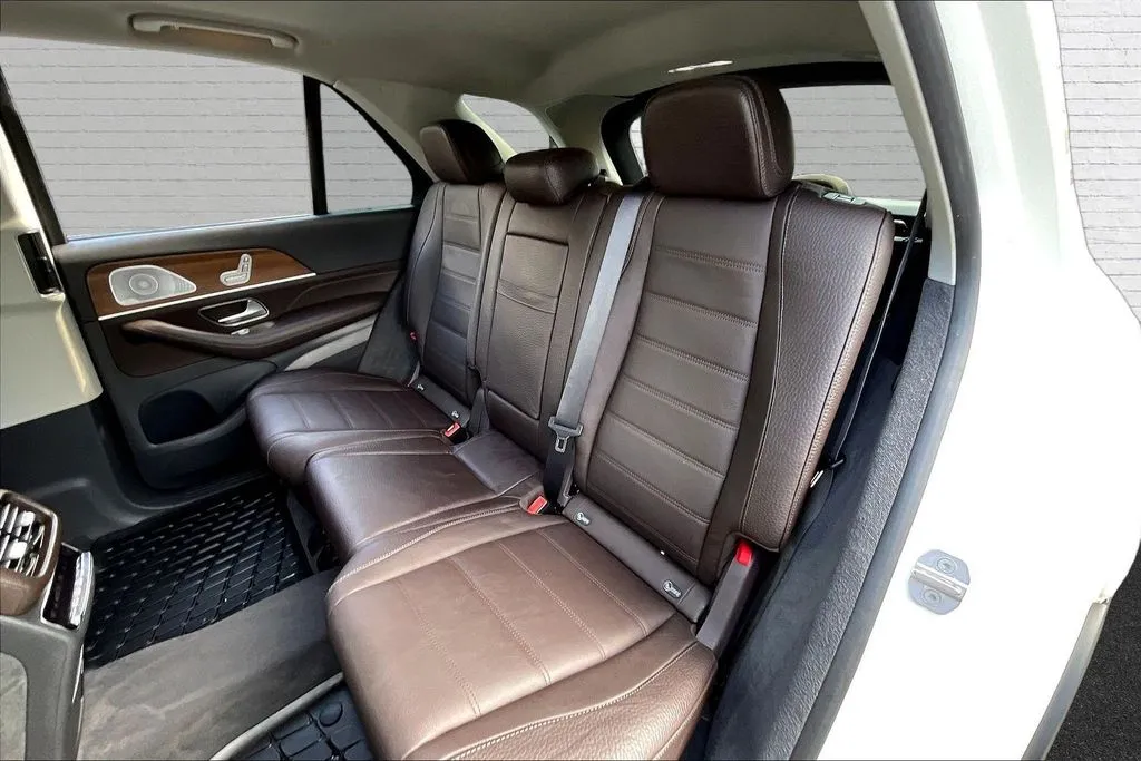 Mercedes-Benz GLE photo 20