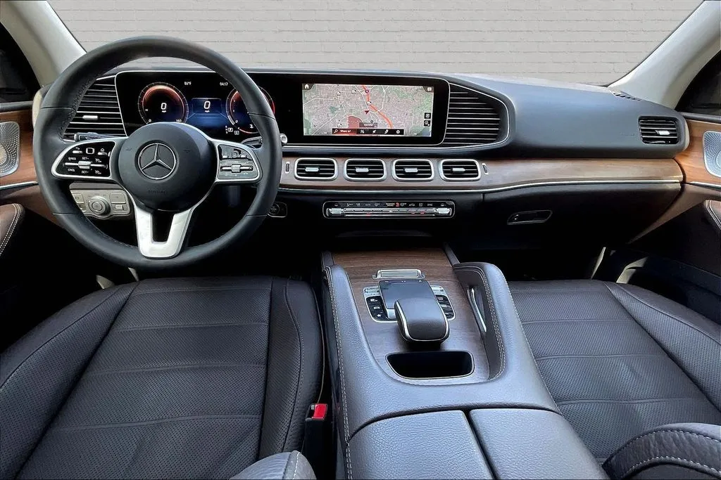 Mercedes-Benz GLE photo 7