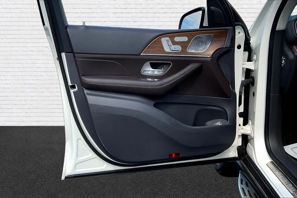 Mercedes-Benz GLE photo 18