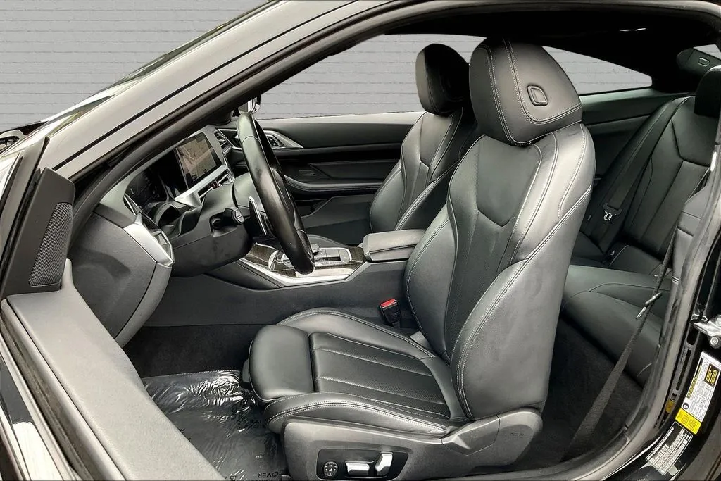 BMW 4 Series photo 19