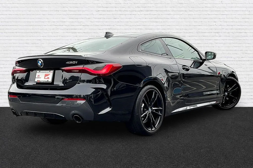 BMW 4 Series photo 6