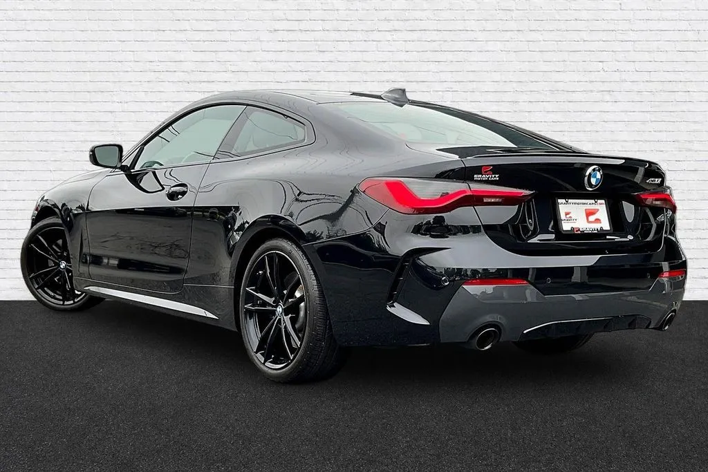 BMW 4 Series photo 4