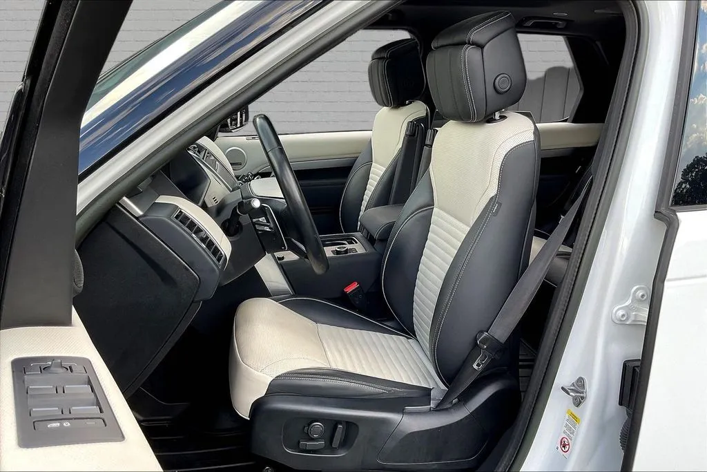 Land Rover Discovery photo 19