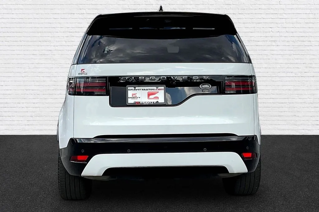 Land Rover Discovery photo 5
