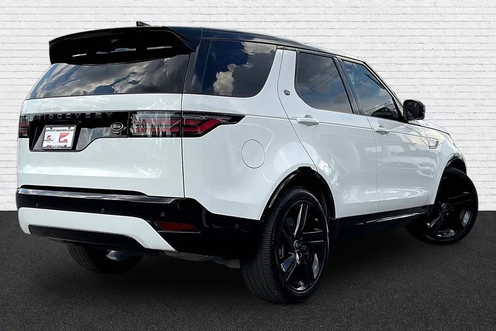 Land Rover Discovery photo 6