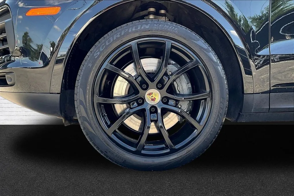 Porsche Cayenne photo 29
