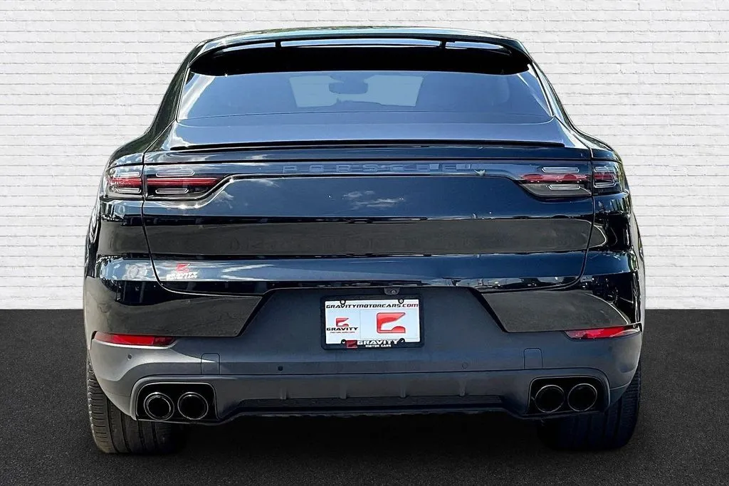 Porsche Cayenne Coupe photo 5