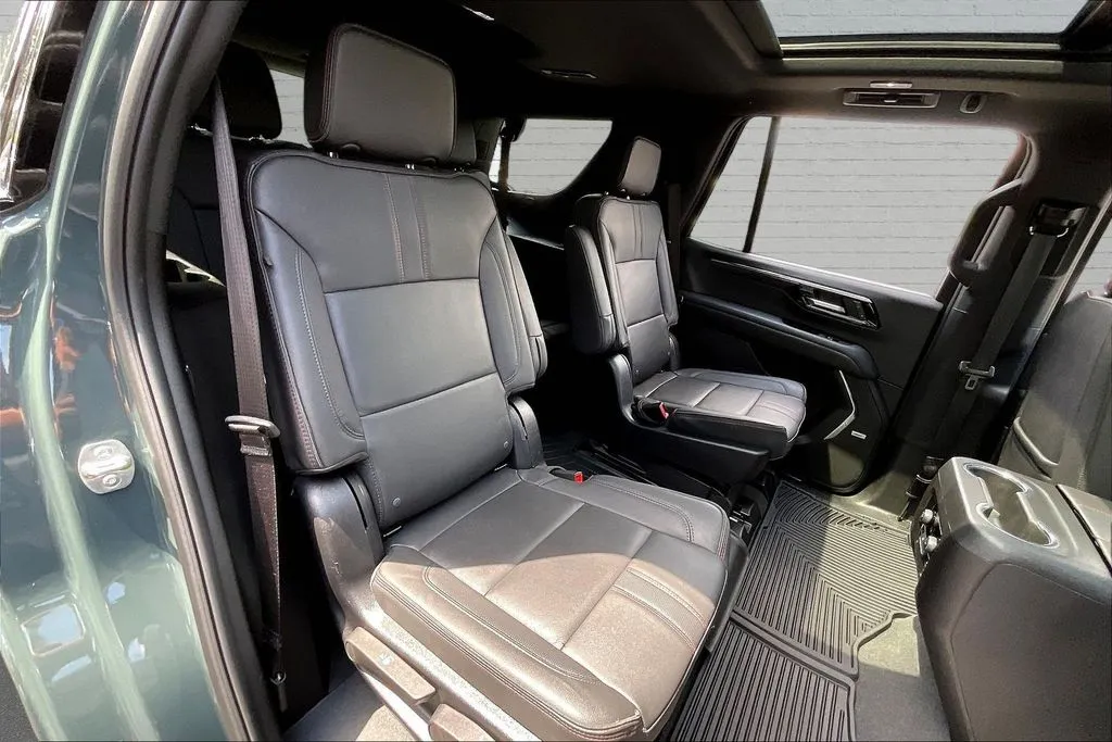 Chevrolet Tahoe photo 25