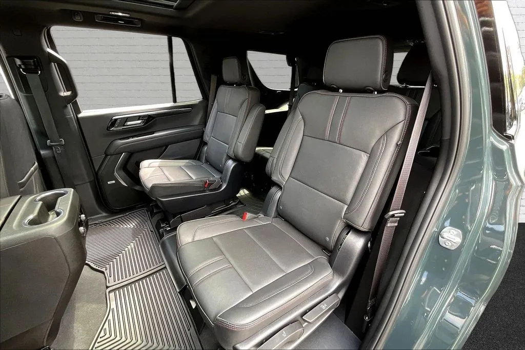 Chevrolet Tahoe photo 22