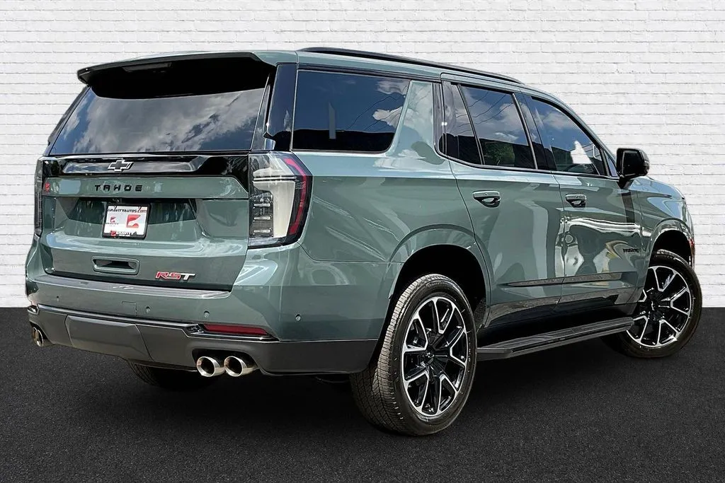 Chevrolet Tahoe photo 6