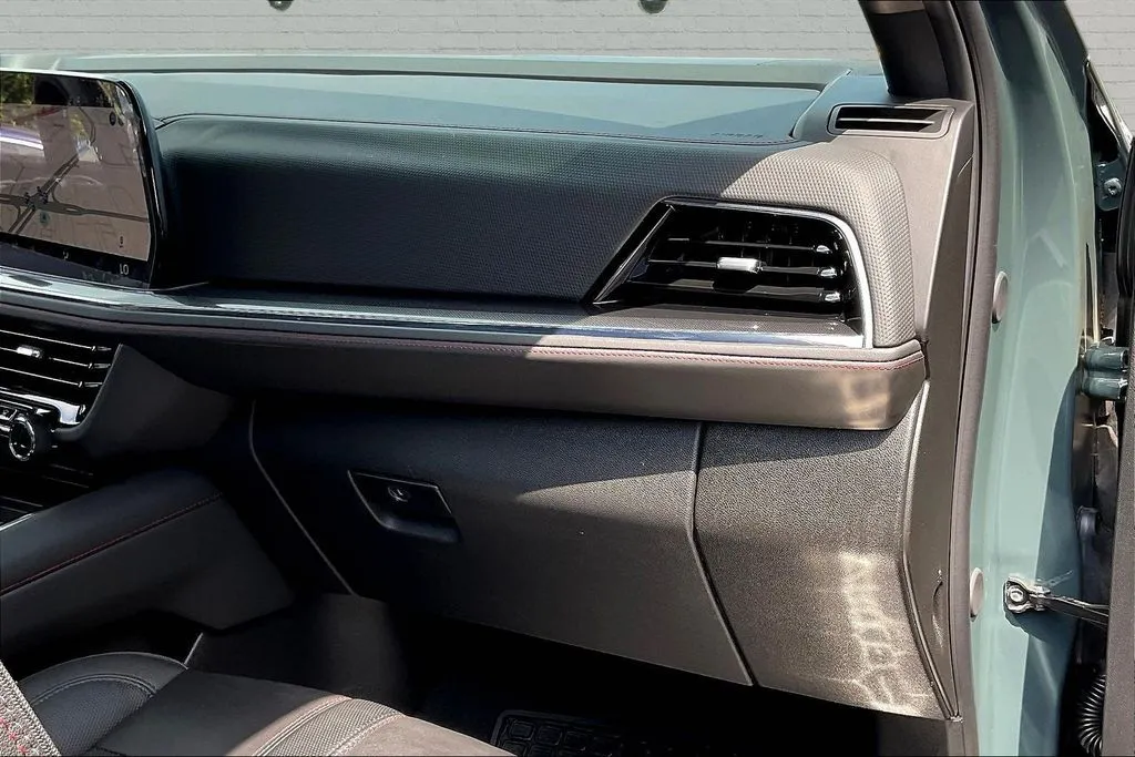 Chevrolet Tahoe photo 27