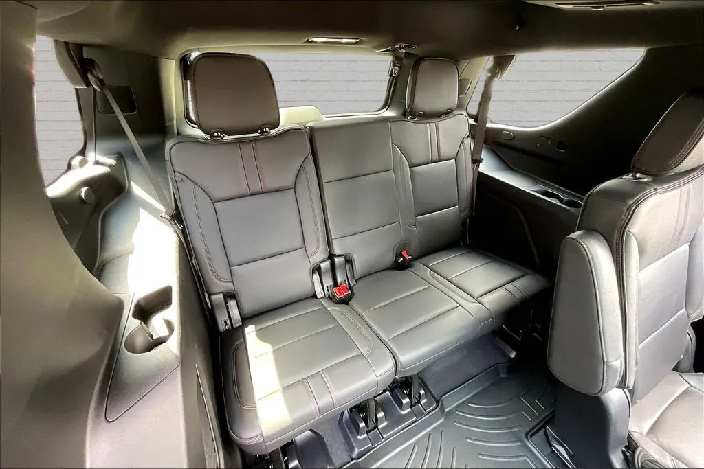 Chevrolet Tahoe photo 26