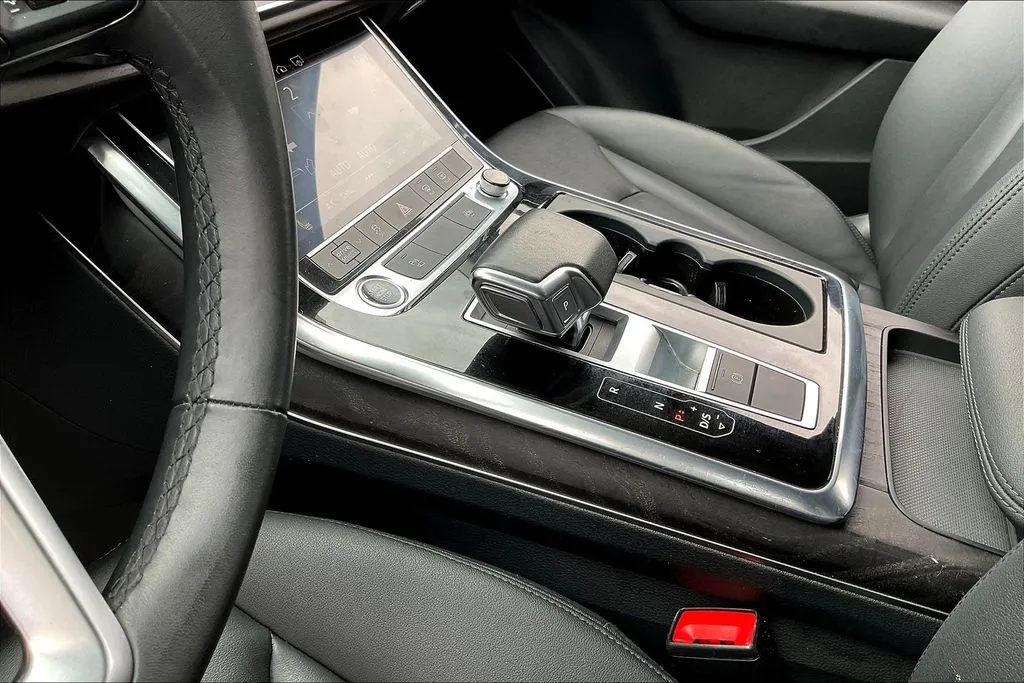 Audi Q7 photo 17