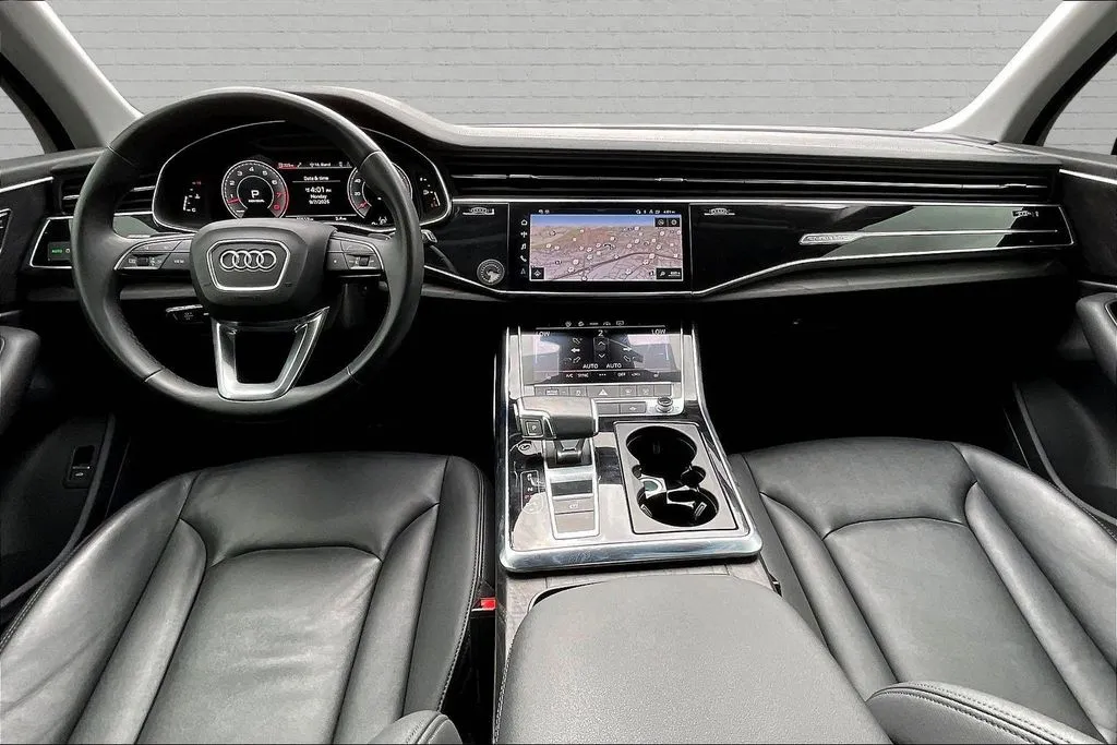 Audi Q7 photo 7