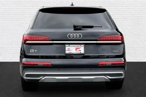 More photos of 2023 Audi Q7 55 Premium at Gravity Motor Cars, GA